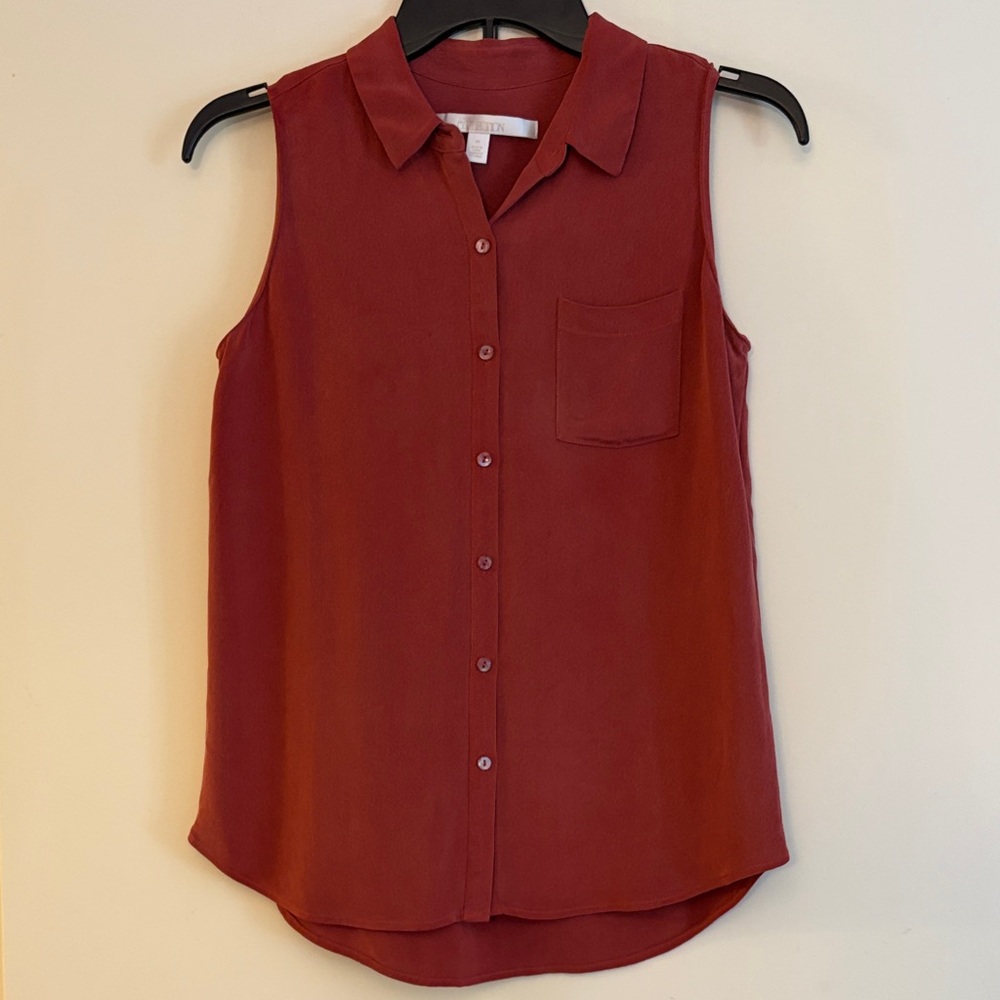 Nordstrom Collection Women’s Sleeveless Button-Front Silk Blouse Dust Red, XS